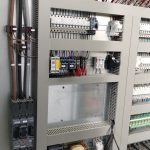 Întreținerea sistemelor SCADA și PLC într-o stație de epurare pentru un control eficient al proceselor de tratament al apei.